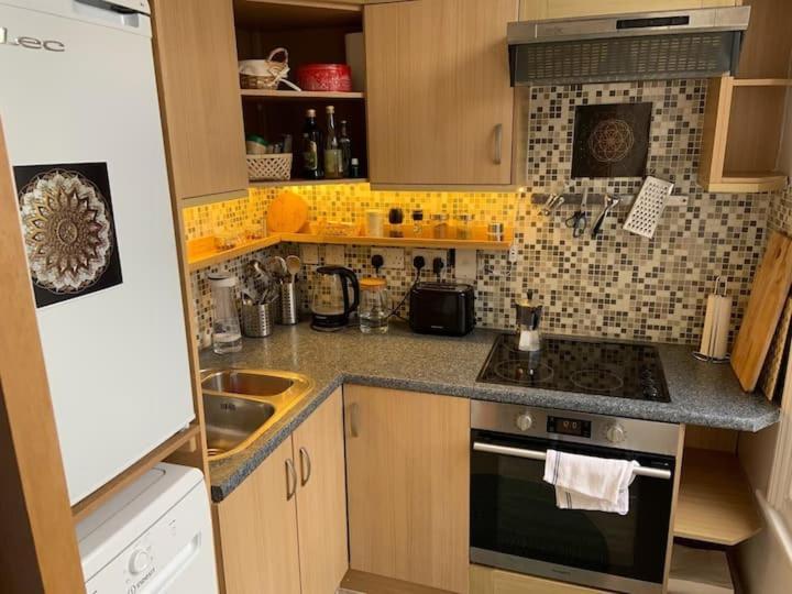Lovely Spacious 1-bedroom Flat In Tufnell Park Close To Central * Londres